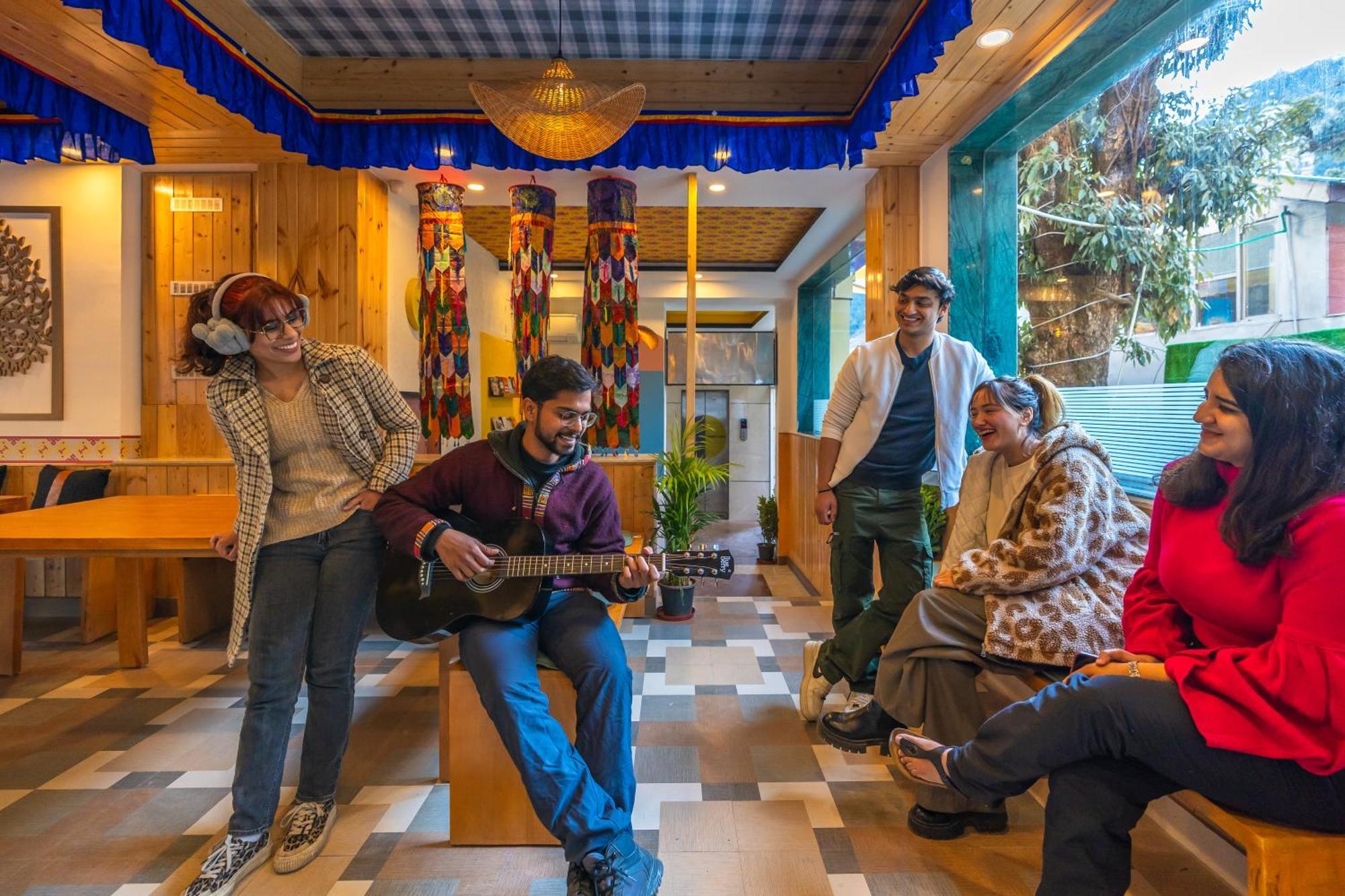 The Hosteller Mcleodganj, Bhagsu McLeod Ganj Exterior photo